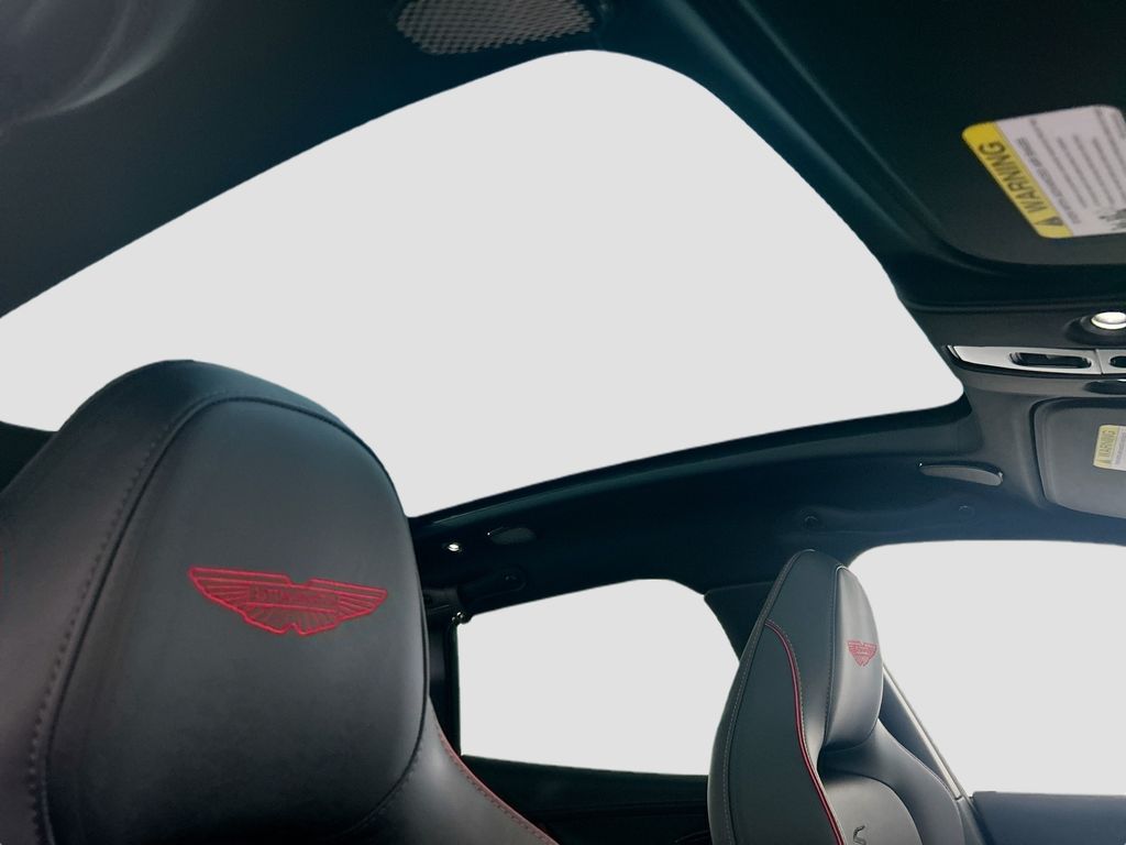 Thumbnail: 2026 Aston Martin DBX - 17