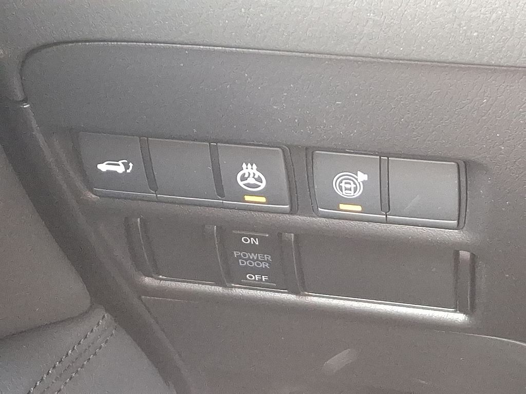 2024 Nissan Armada SL 25