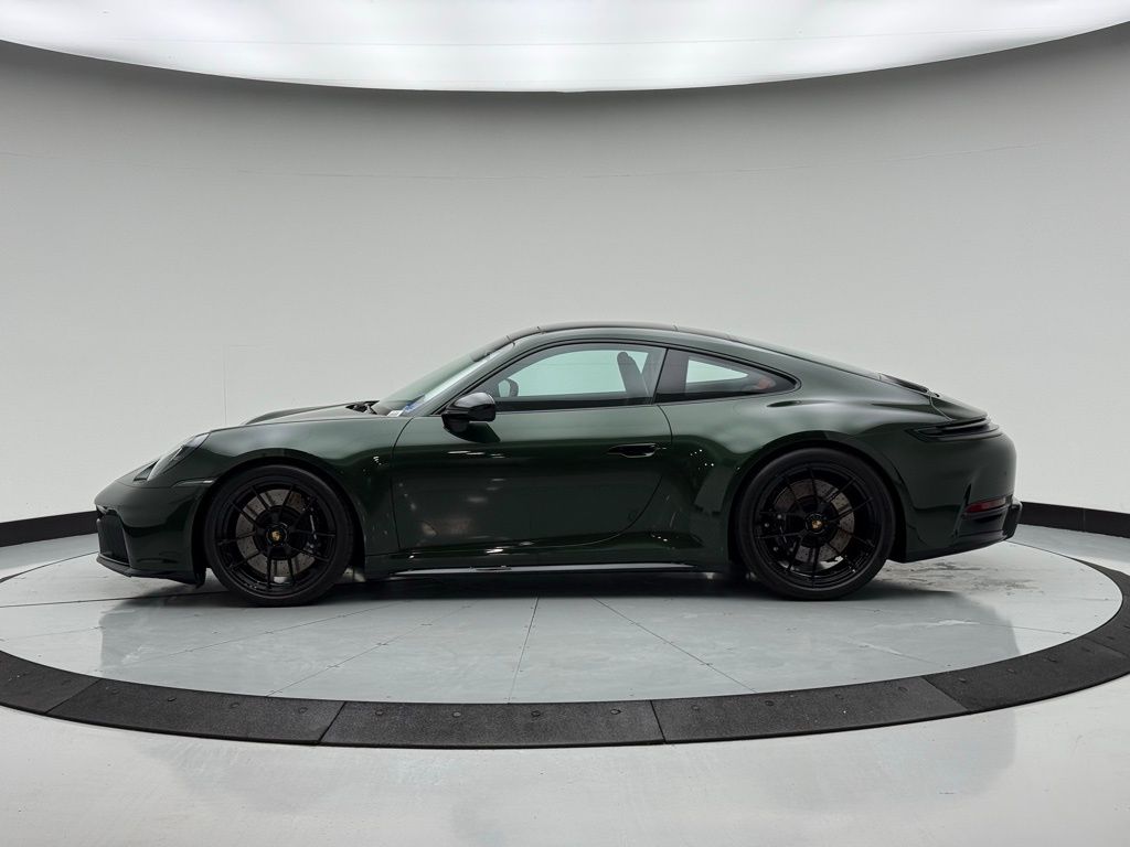 Thumbnail: 2026 Porsche 911 - 2