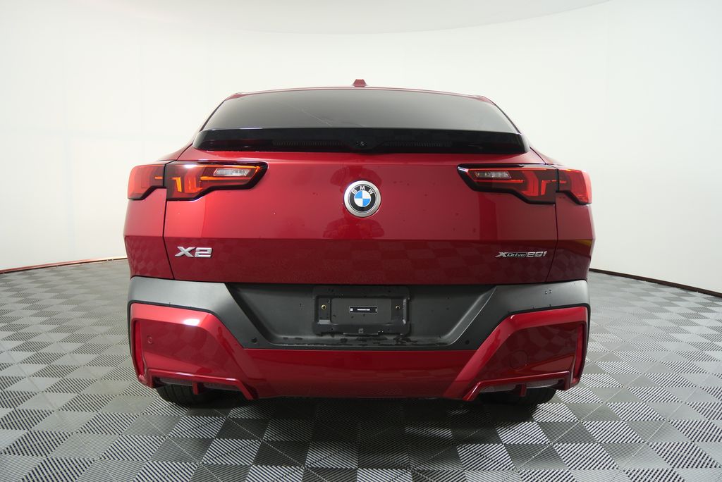 Thumbnail: 2025 BMW X2 - 4