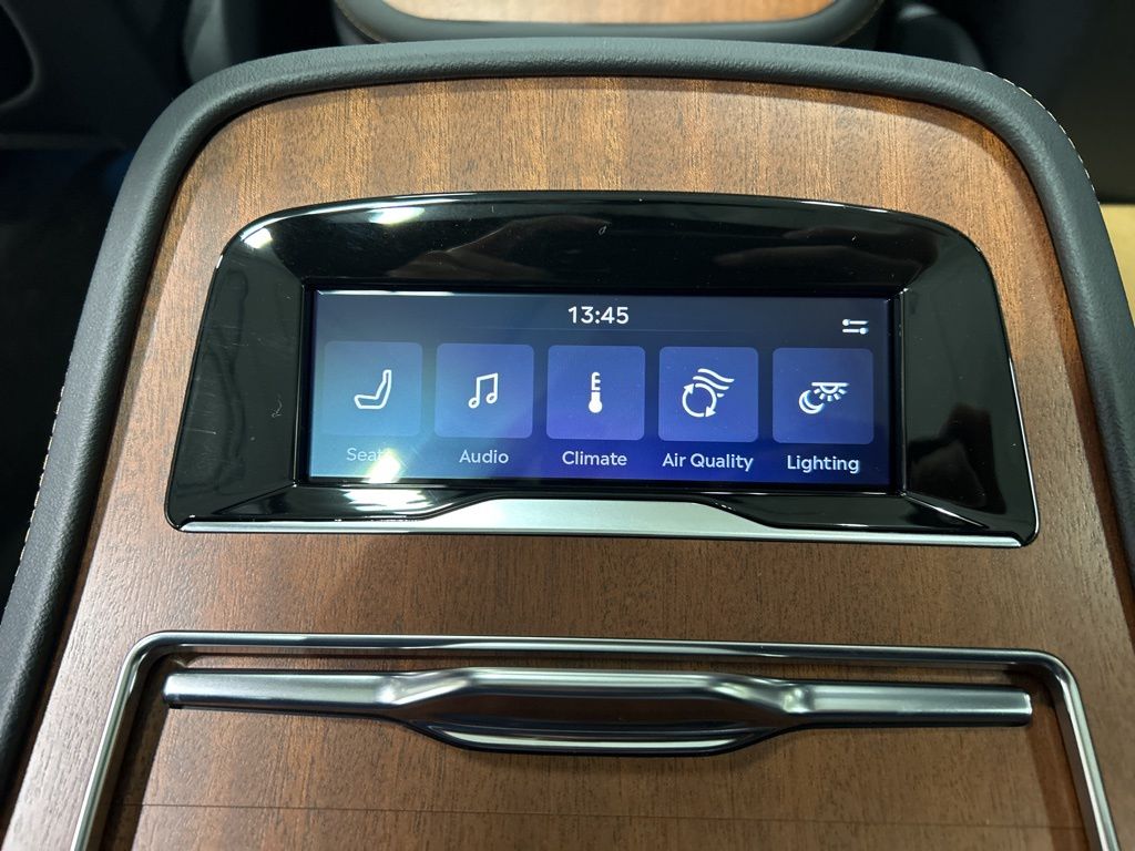 new 2026 Lincoln Navigator car, priced at $124,725