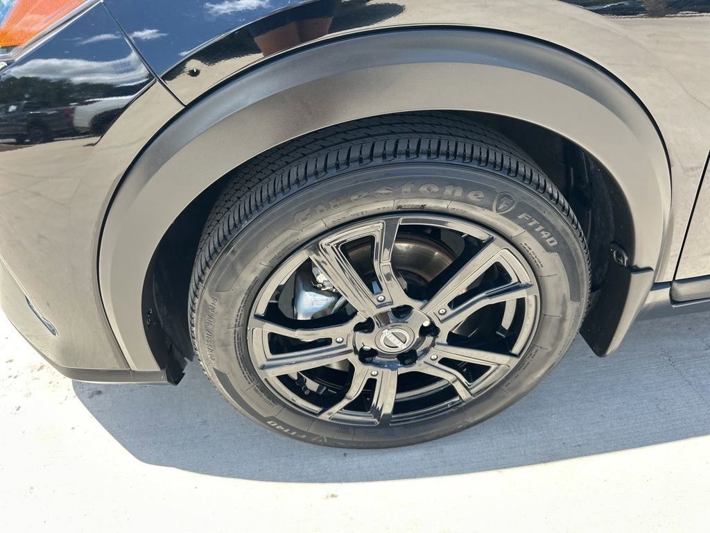 2023 Super Black Nissan Kicks SR FWD SUV