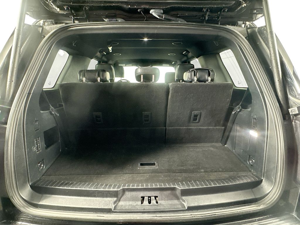 Used Car 2021 Ford Expedition  Xlt For Sale Under $30,000 In Austin, Texas