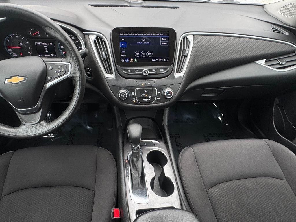 2022 Chevrolet Malibu FWD LS