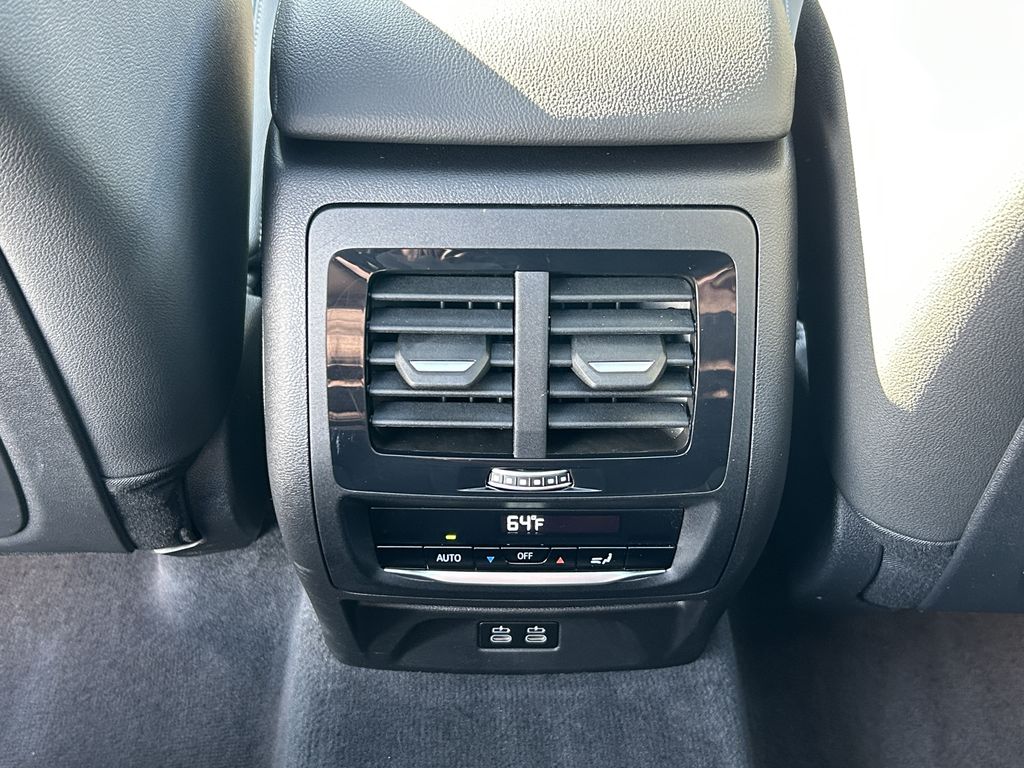 Thumbnail: 2024 BMW X3 - 32