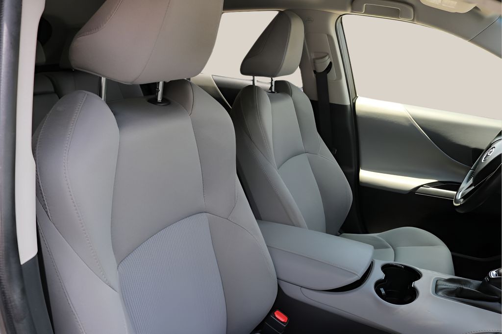 Used Car 2021 Toyota Venza  Le For Sale Under $25,000 In Austin, Texas