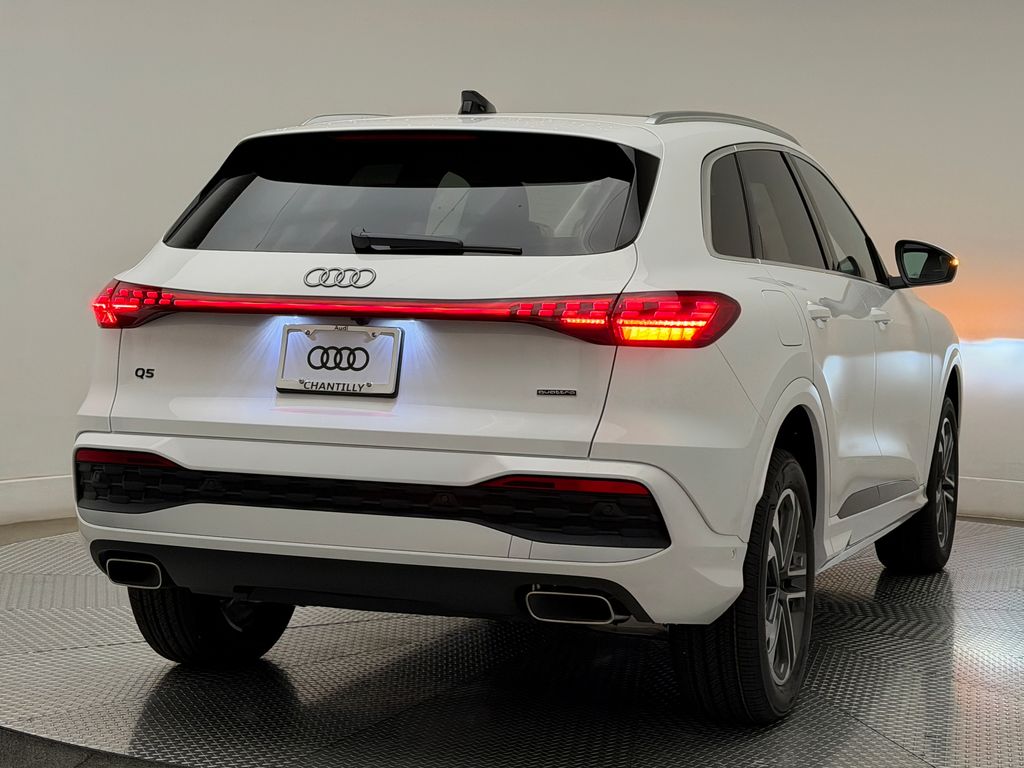 Thumbnail: 2026 Audi Q5 - 8