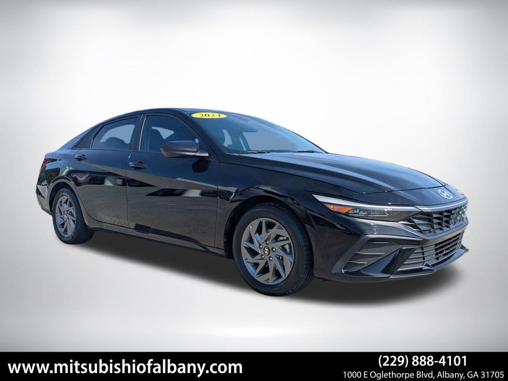 2024 Hyundai Elantra SEL