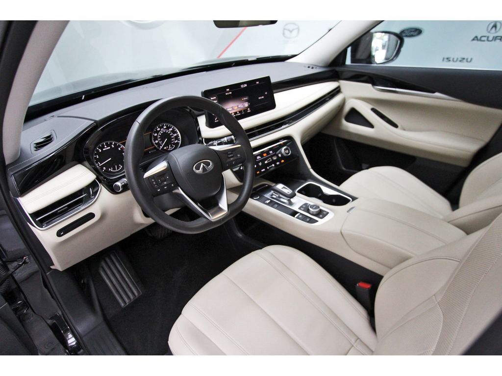 2025 INFINITI QX60 PURE Black at Central Houston Nissan