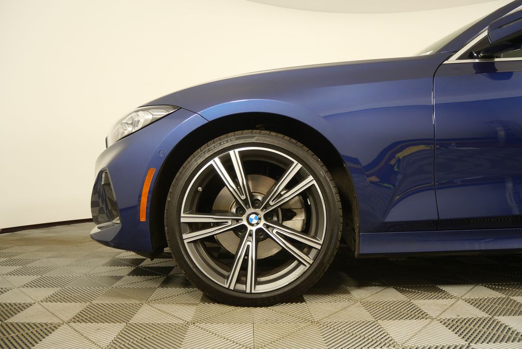 Thumbnail: 2024 BMW 3 Series - 7