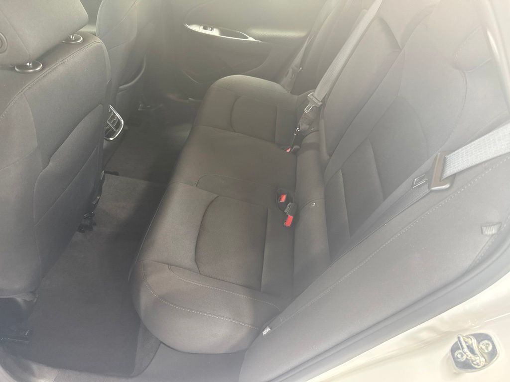Used 2024 White Chevrolet LT image 11