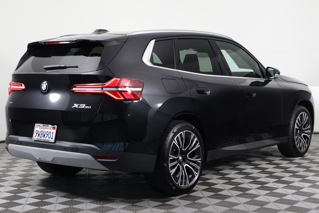 Thumbnail: 2026 BMW X3 - 4