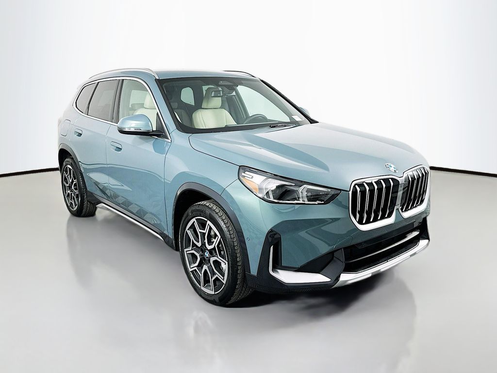 Thumbnail: 2025 BMW X1 - 3
