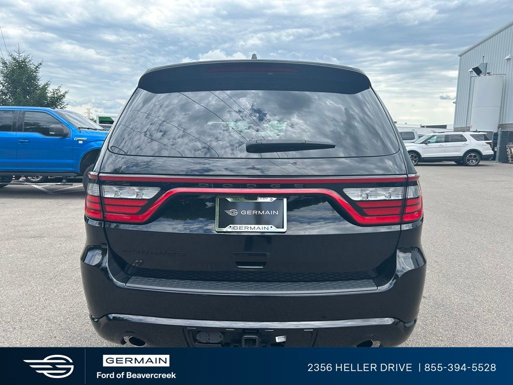 Used 2022 Black Dodge SXT image 7