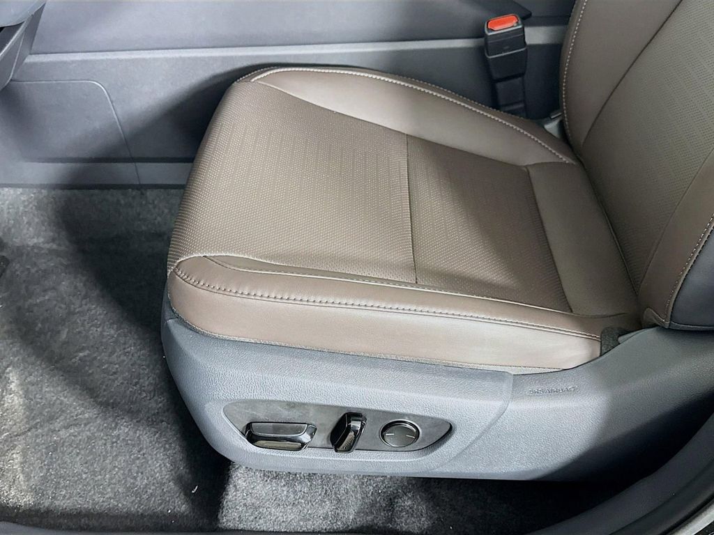 Thumbnail: 2026 Lexus TX - 21