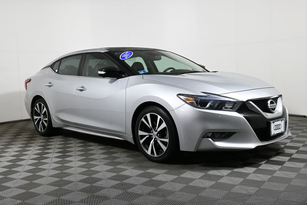 2017 Nissan Maxima Platinum 8