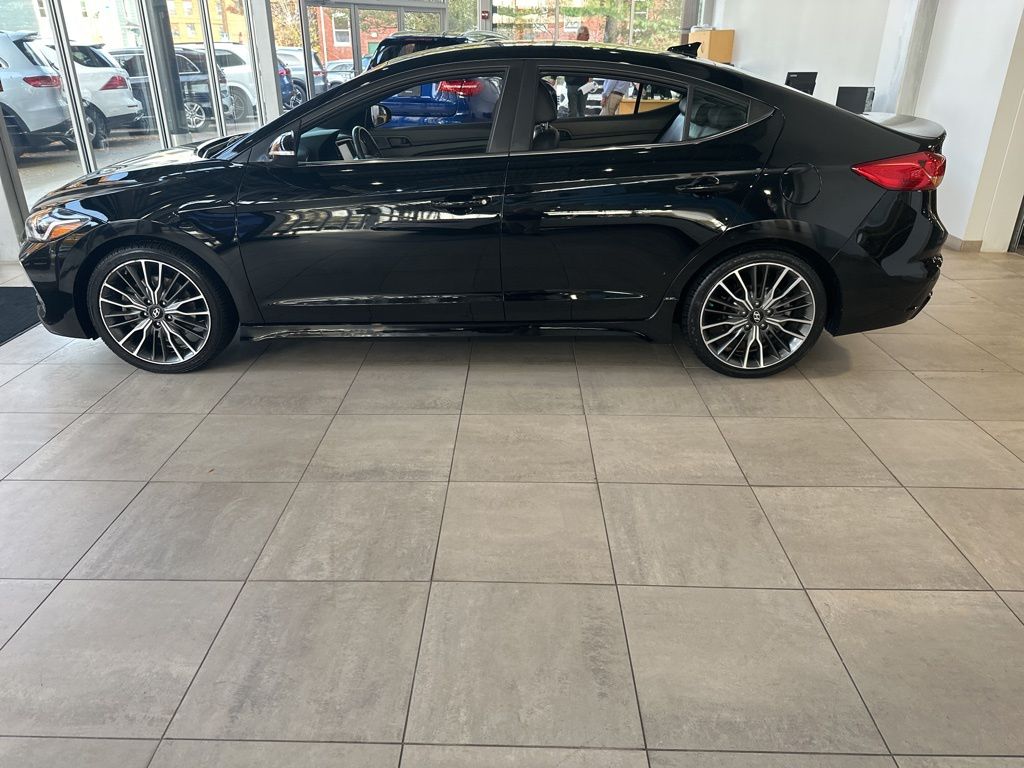 2018 Hyundai Elantra Sport 4