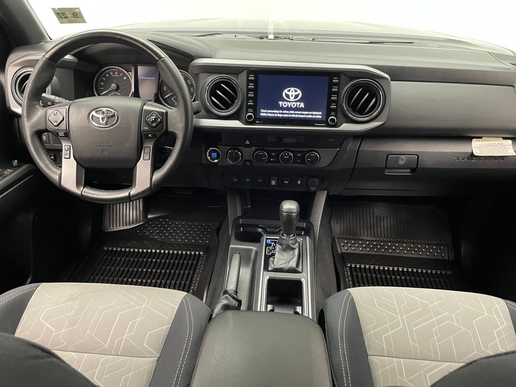 Thumbnail: 2022 Toyota Tacoma - 19
