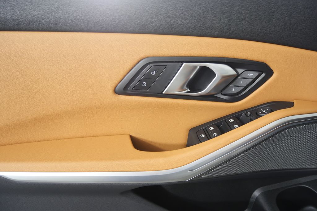 Thumbnail: 2026 BMW 3 Series - 9