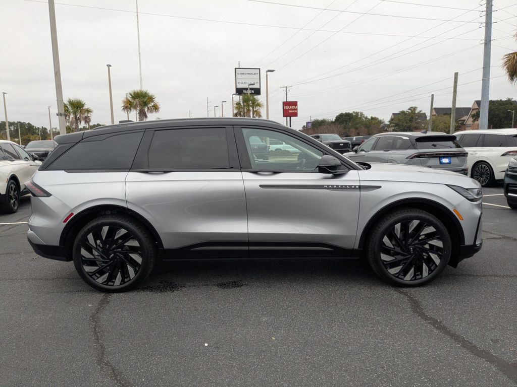 2026 Lincoln Nautilus Reserve