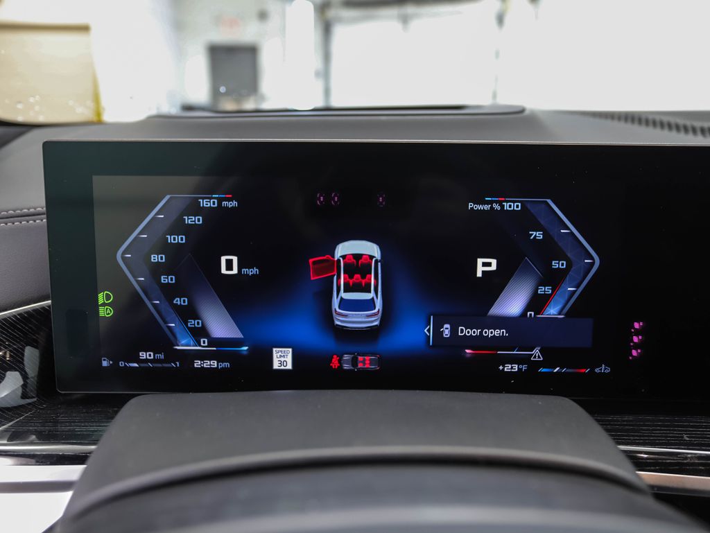 Thumbnail: 2024 BMW X7 - 14