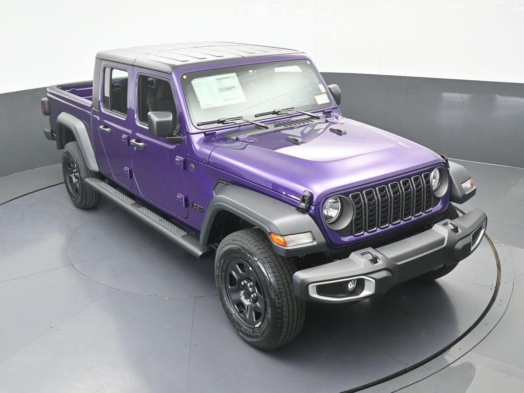 New 2026 reign Jeep Sport image 46