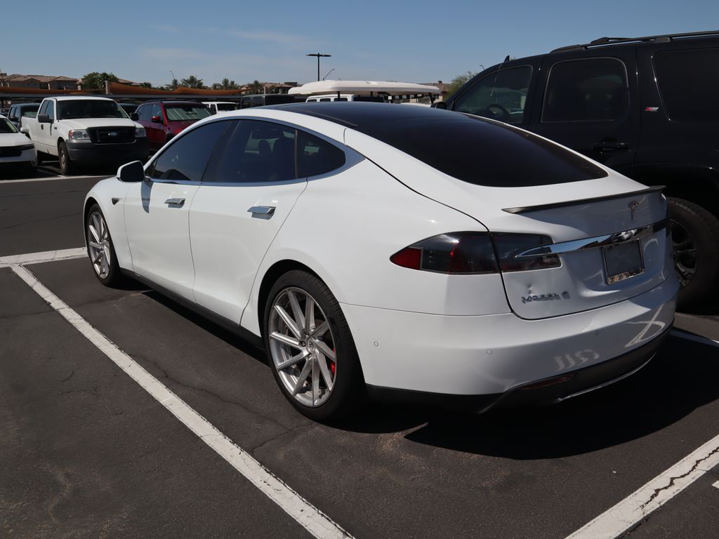 2014 Tesla Model S P85D 3