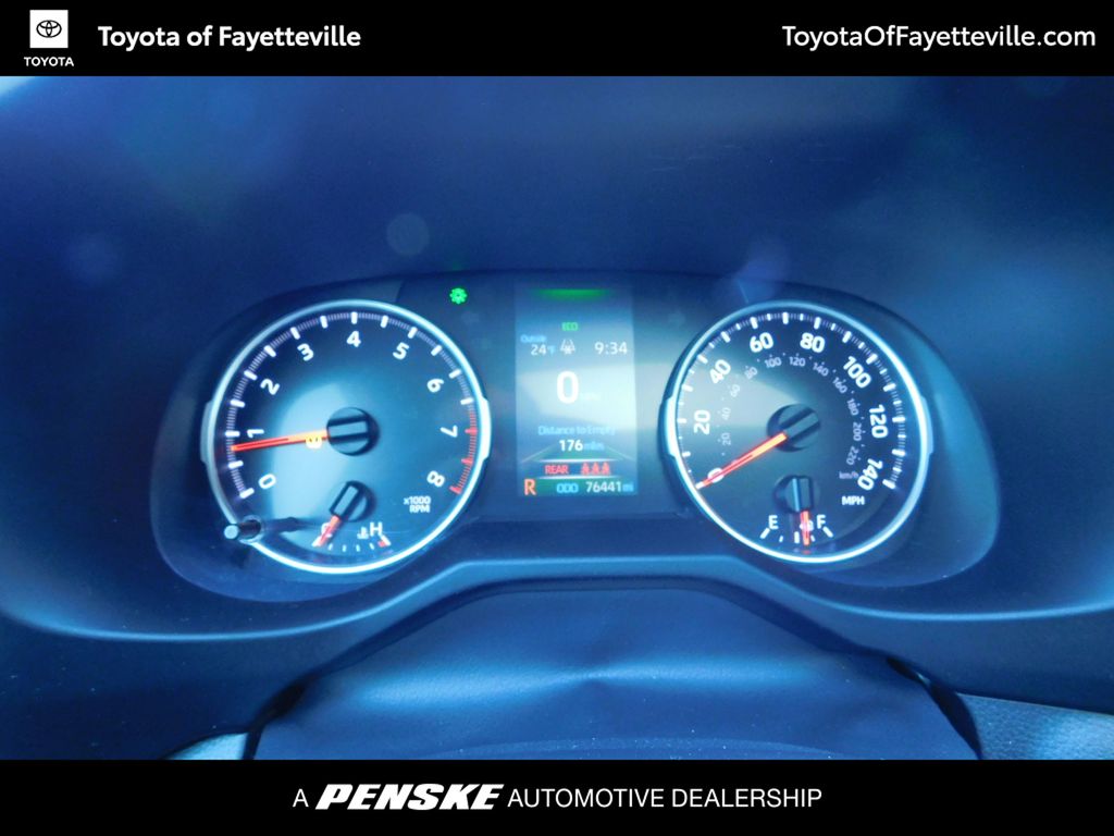 Thumbnail: 2020 Toyota RAV4 - 12