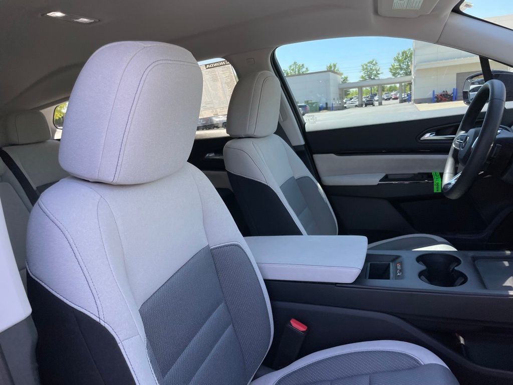 Thumbnail: 2026 Honda Prologue - 32