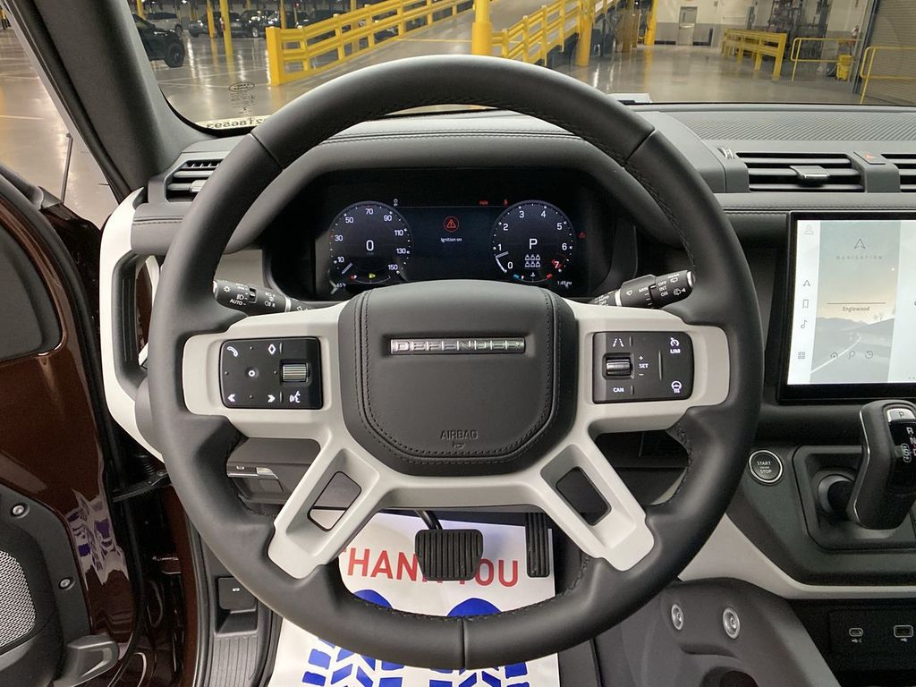 Thumbnail: 2023 Land Rover Defender - 20