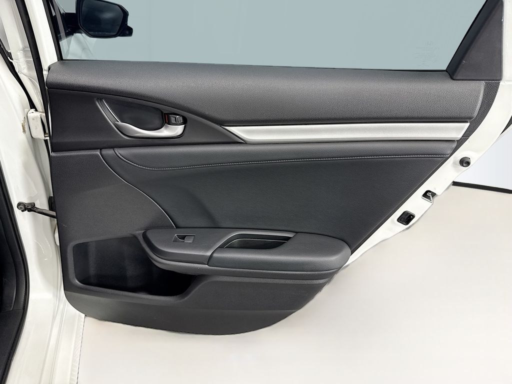 Thumbnail: 2017 Honda Civic - 25