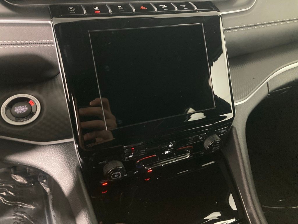 New 2025 Red Jeep Altitude image 2