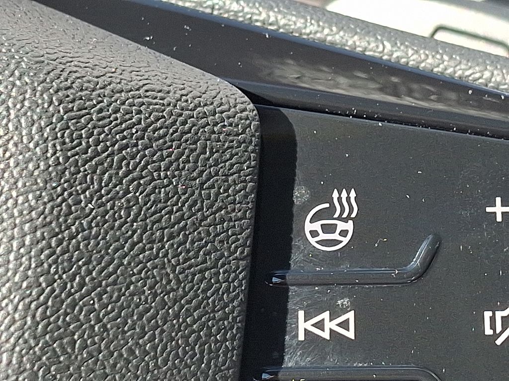 Thumbnail: 2025 Audi Q5 - 21