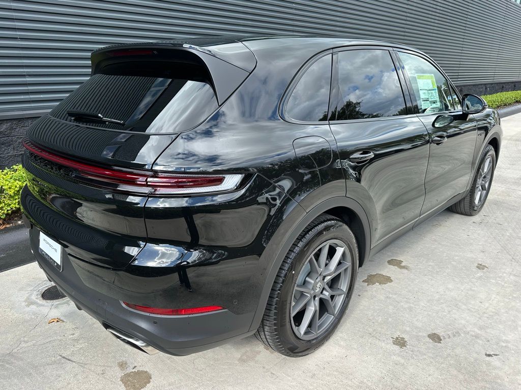Thumbnail: 2026 Porsche Cayenne - 9