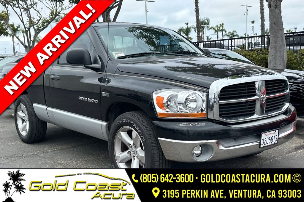 Brilliant Black Crystal Pearlcoat 2006 Dodge RAM 1500 SLT RWD Pickup Truck Rear-Wheel Drive 5-Speed Automatic