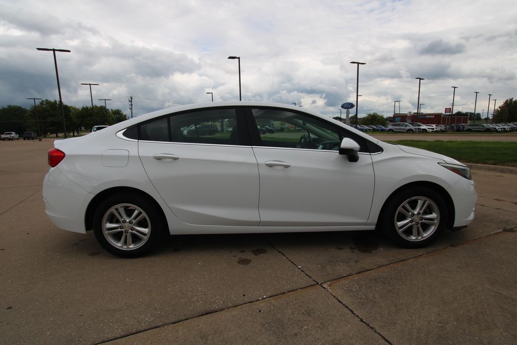Used 2017 Chevrolet Cruze Sedan