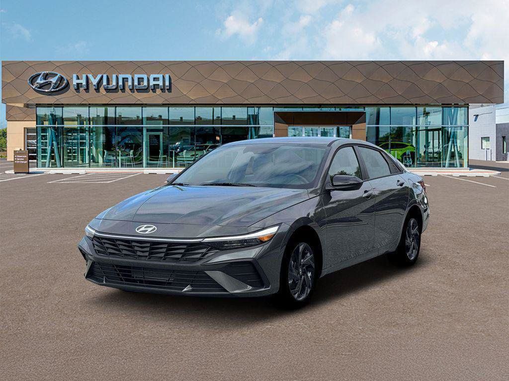 Gray 2026 Hyundai Elantra Sedan Front-Wheel Drive Continuously Variable Transmission