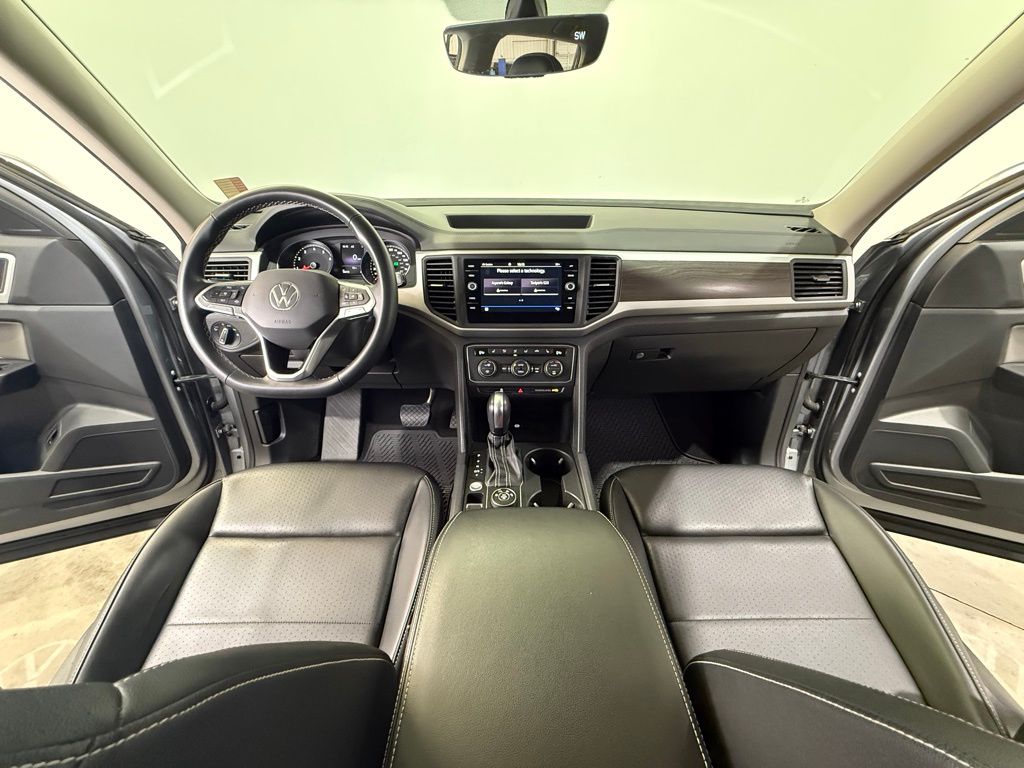 2021 Volkswagen Atlas 3.6L V6 SE w/Technology