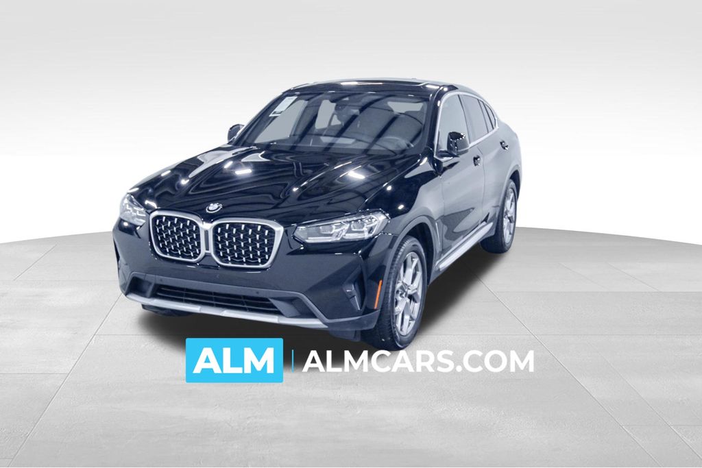 2025 BMW X4 xDrive30i's photo