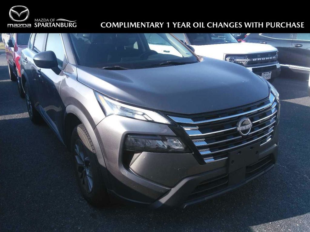 Gray (Gun Metallic) 2024 Nissan Rogue SUV / Crossover Front-Wheel Drive Continuously Variable Transmission