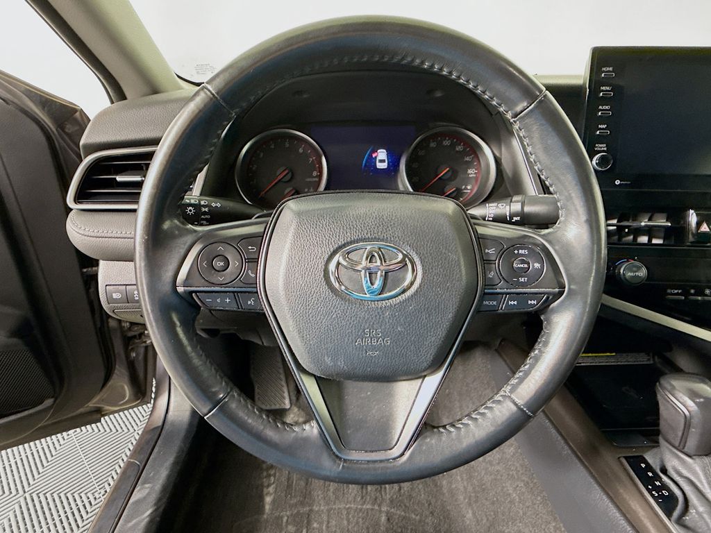 Thumbnail: 2021 Toyota Camry - 11