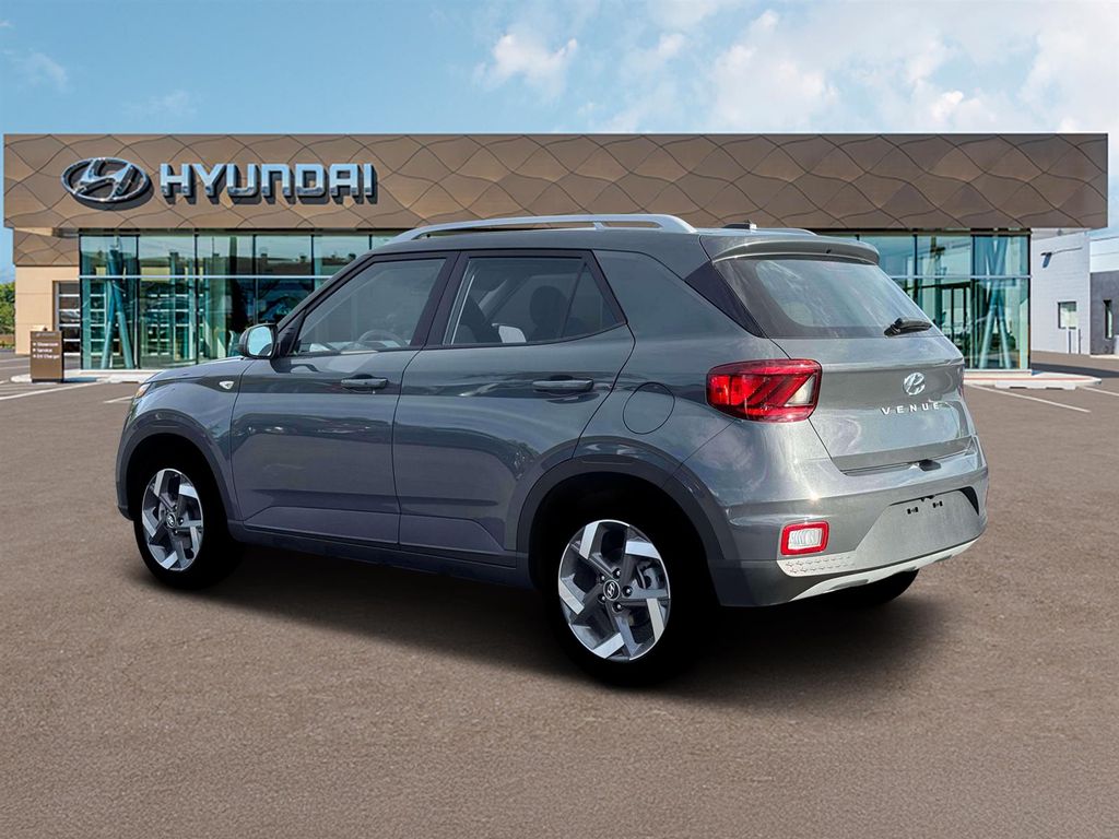 New 2026 Gray Hyundai SEL image 5