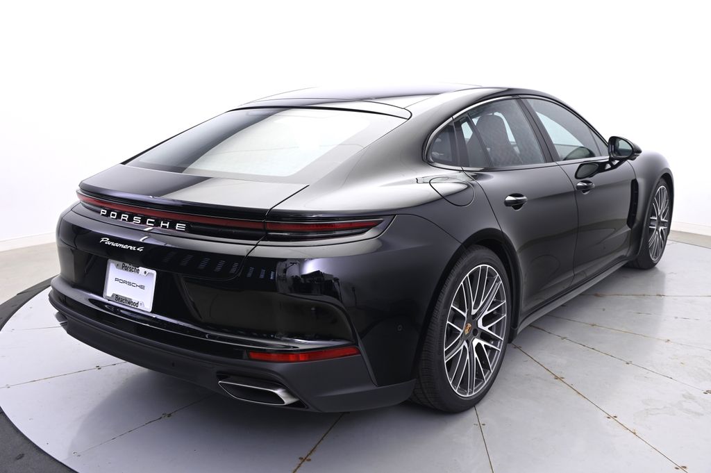 Thumbnail: 2025 Porsche Panamera - 7