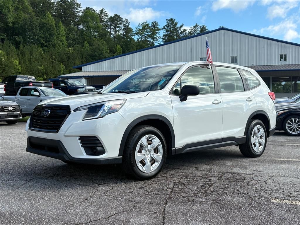 Crystal White Pearl 2022 Subaru Forester SUV / Crossover All-Wheel Drive Continuously Variable Transmission