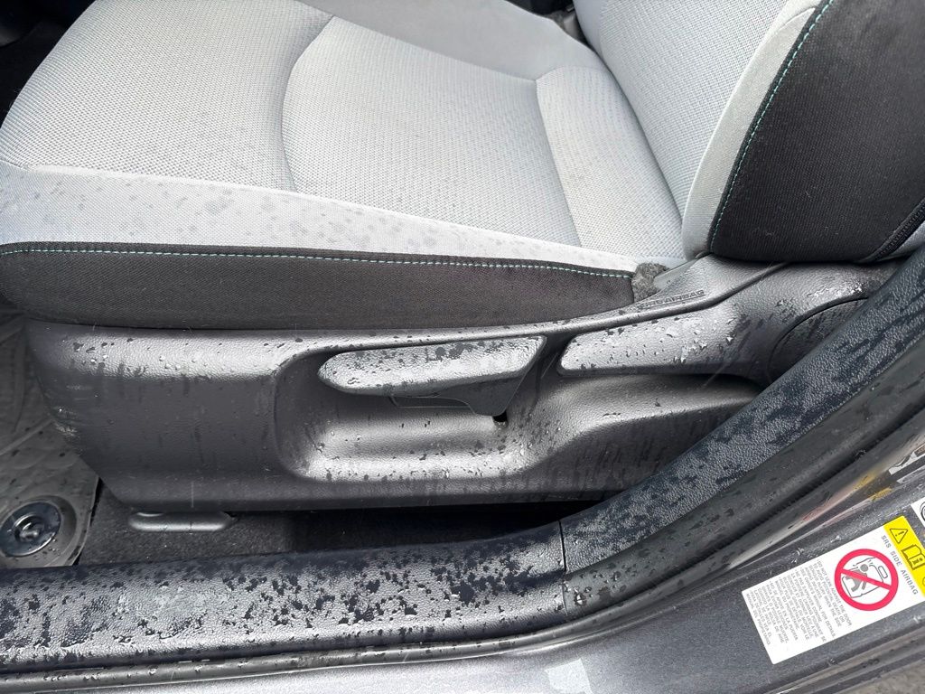 2020 Toyota Prius LE AWD-e
