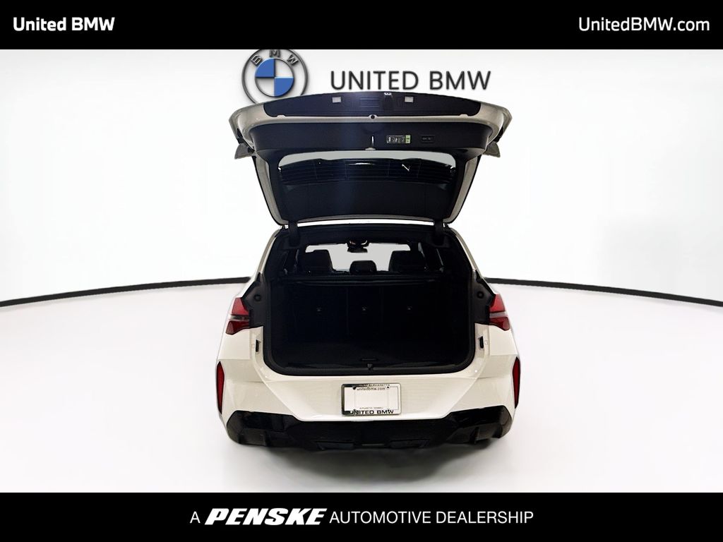 Thumbnail: 2026 BMW X3 - 14