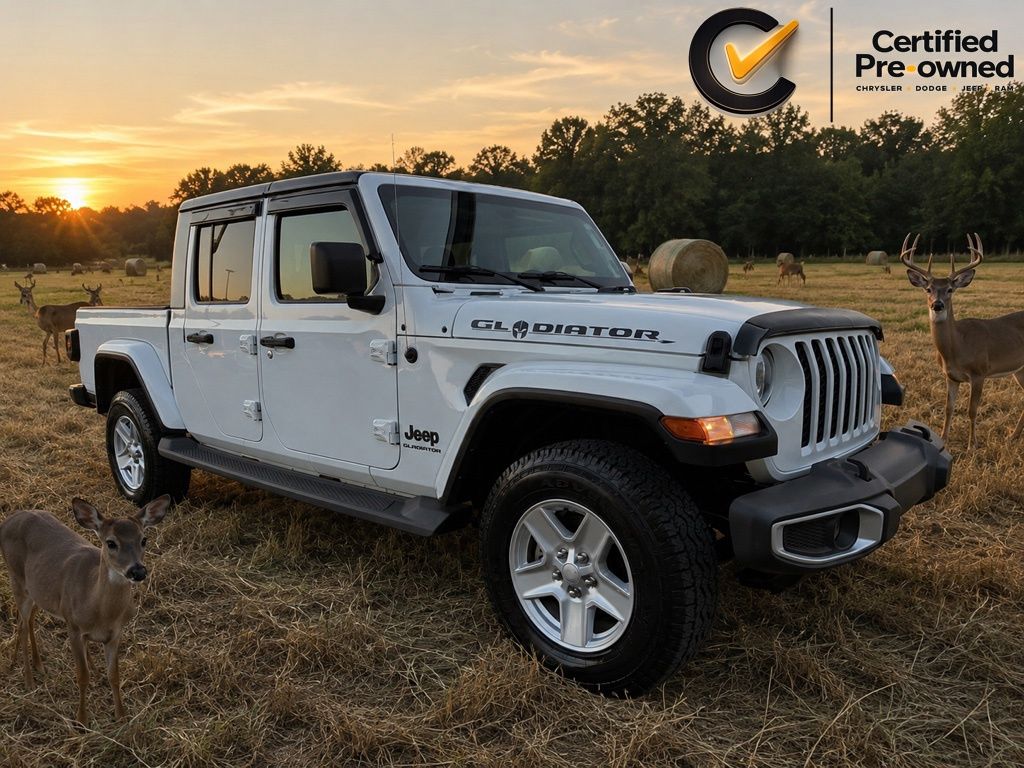 2022 Jeep Gladiator Sport S's photo