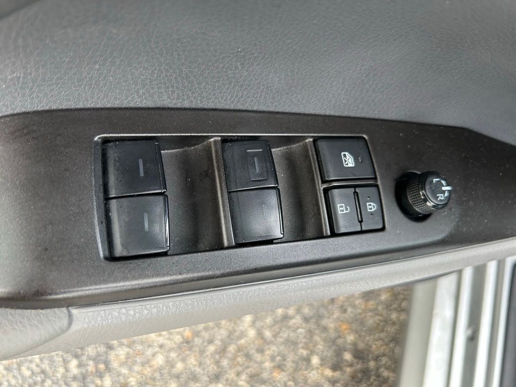 Thumbnail: 2024 Toyota Camry - 17