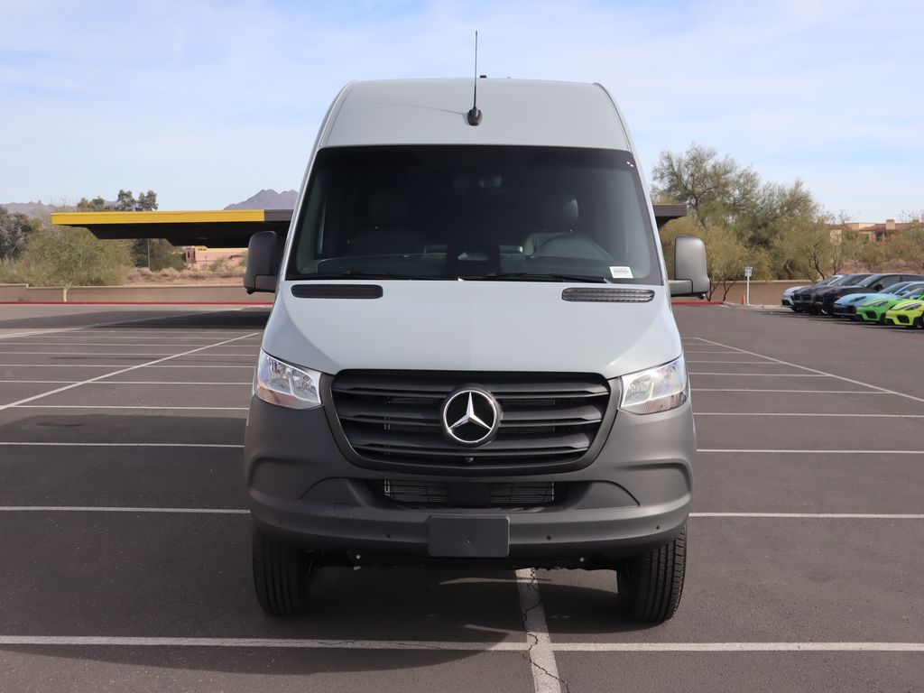 2025 Mercedes-Benz Sprinter 2500 2