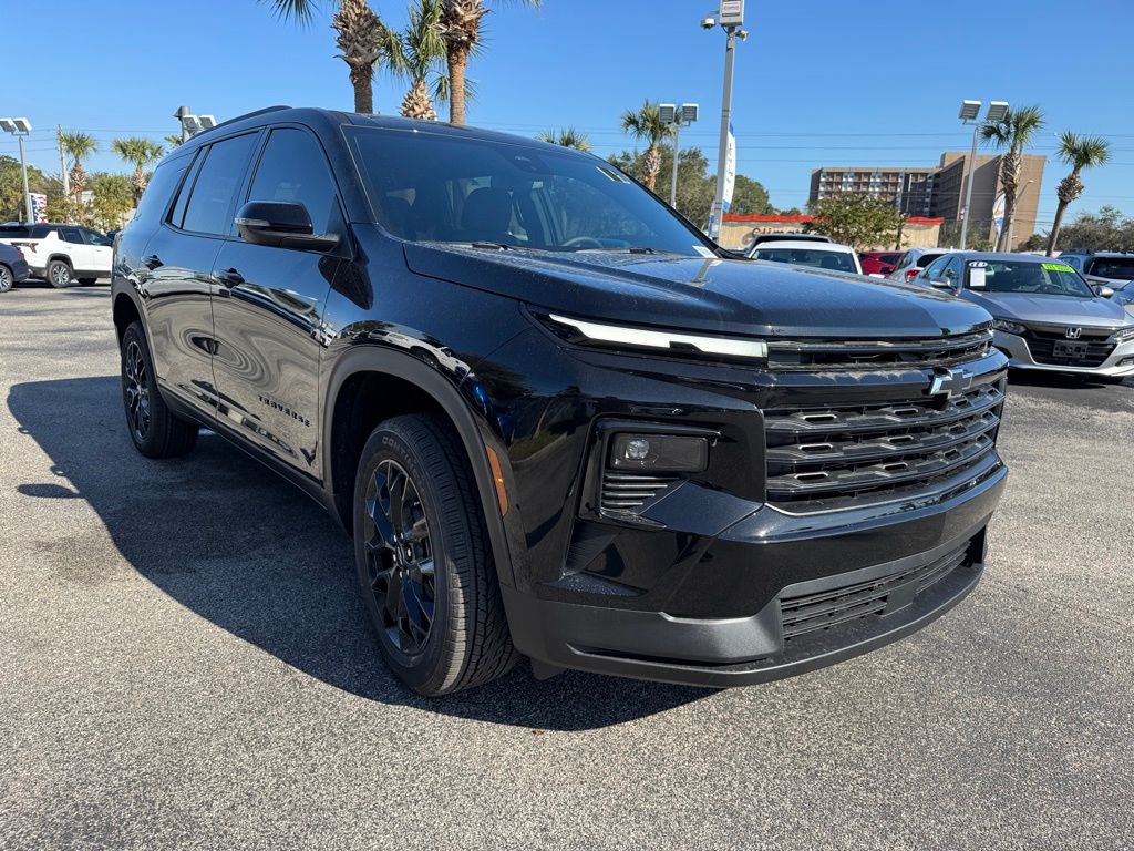 2025 Chevrolet Traverse LT 9